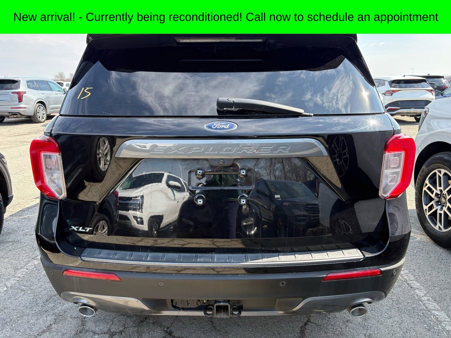 Used 2023 Ford Explorer XLT w/ Equipment Group 202A image 7