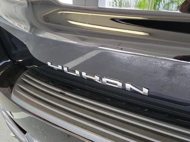 Used 2025 GMC Yukon Denali Ultimate w/ LPO, Floor Liner Package AWD/4WD image 7