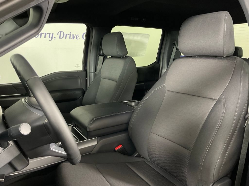 New 2026 Ford F150 XLT w/ XLT Black Appearance Package RWD image 14