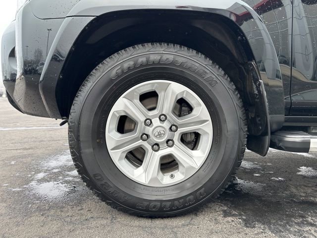 Certified 2024 Toyota 4Runner SR5 Premium w/ Moonroof Package image 10