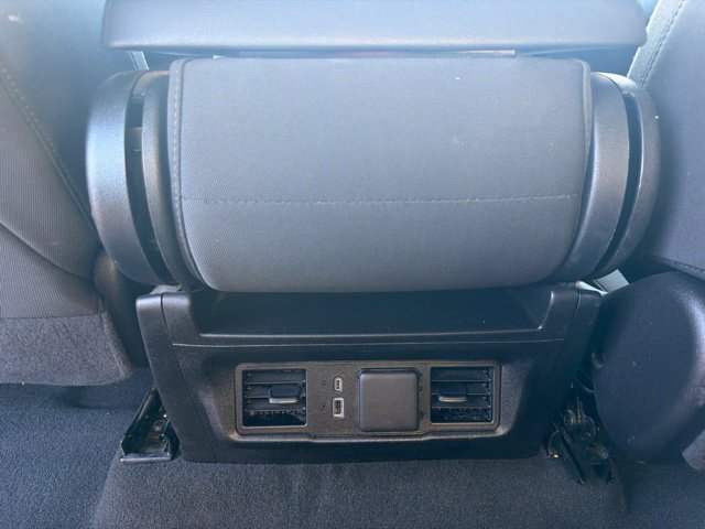 Used 2025 Chevrolet Silverado 1500 LT AWD/4WD image 15