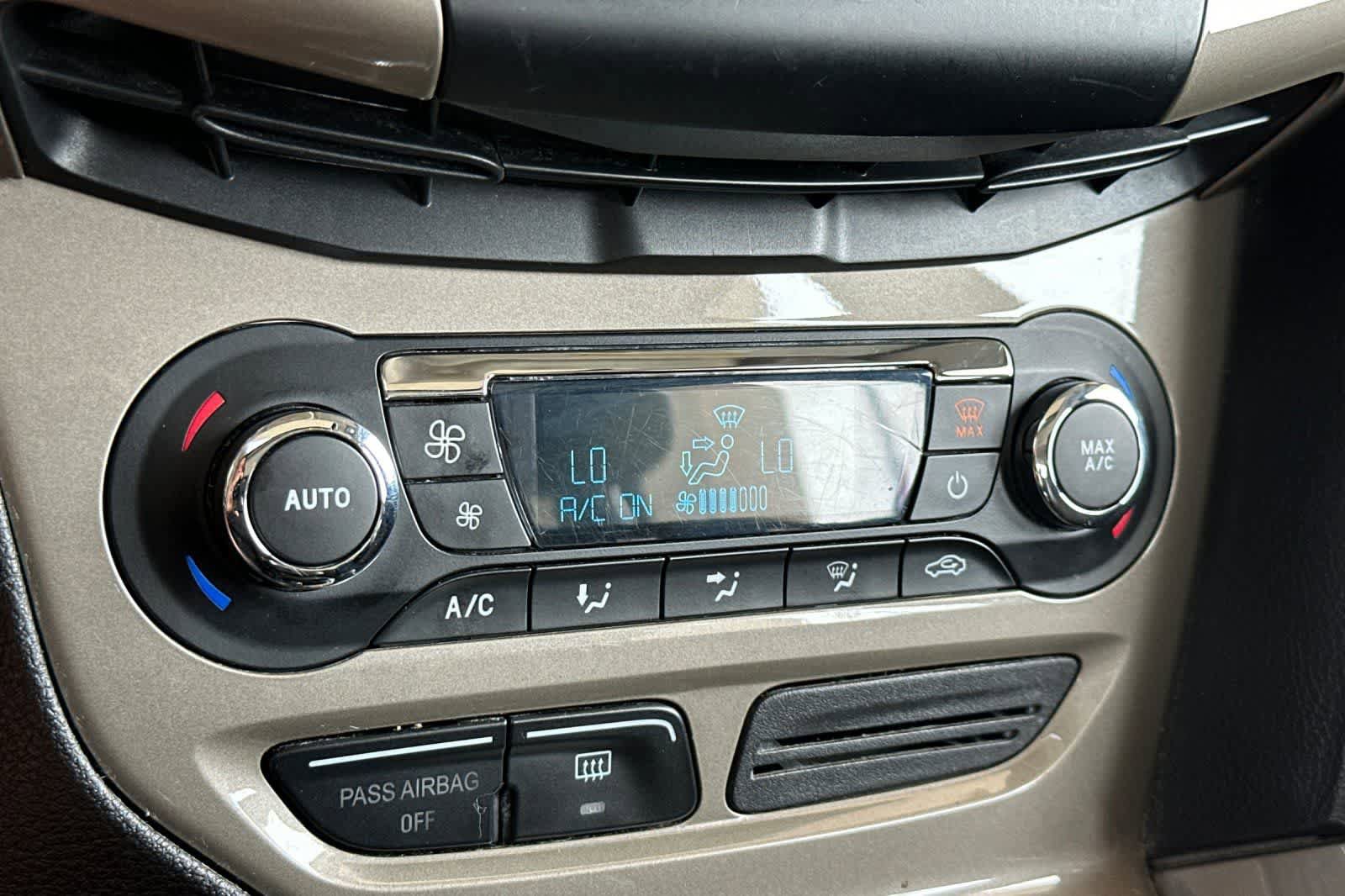 Used 2012 Ford Focus SEL FWD image 20