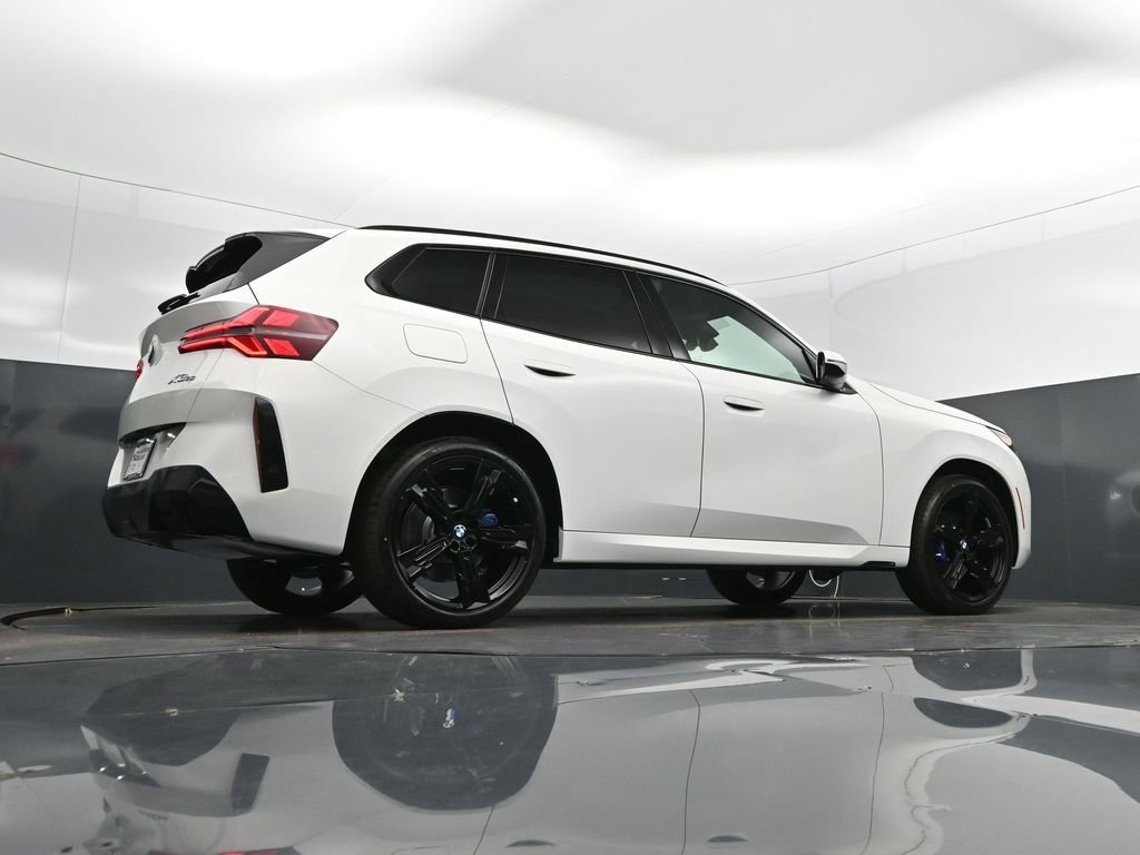 New 2026 BMW X3 xDrive30 w/ M Sport Package AWD/4WD image 42