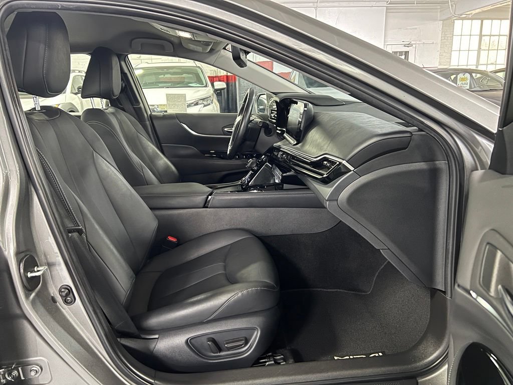 Certified 2022 Toyota Mirai w/ Advanced Technology Package RWD image 21
