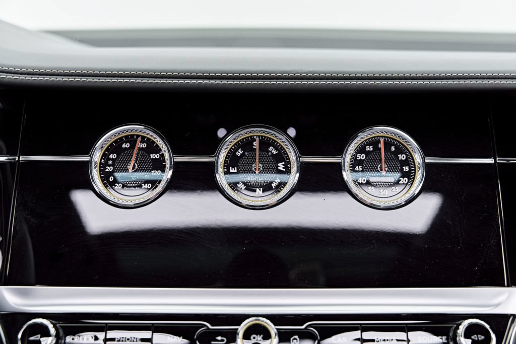 Used 2022 Bentley Flying Spur V8 AWD/4WD image 91