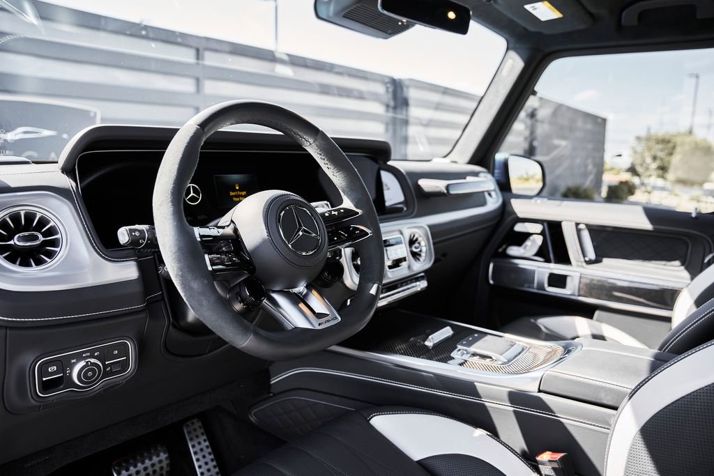 Used 2026 Mercedes-Benz G 63 AMG 4MATIC image 2
