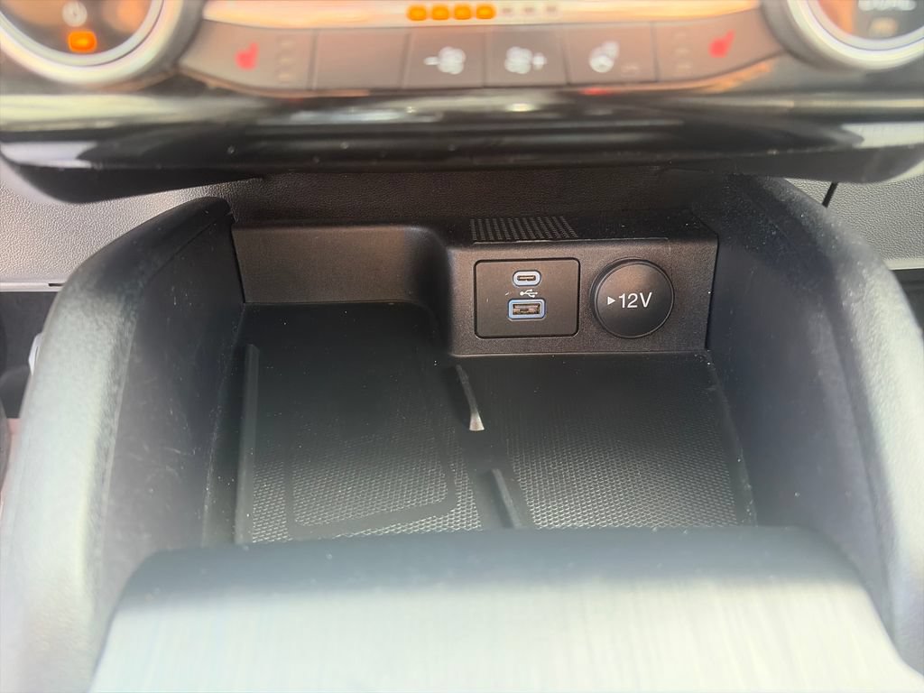 Used 2022 Ford Escape SEL w/ Technology Package FWD image 36