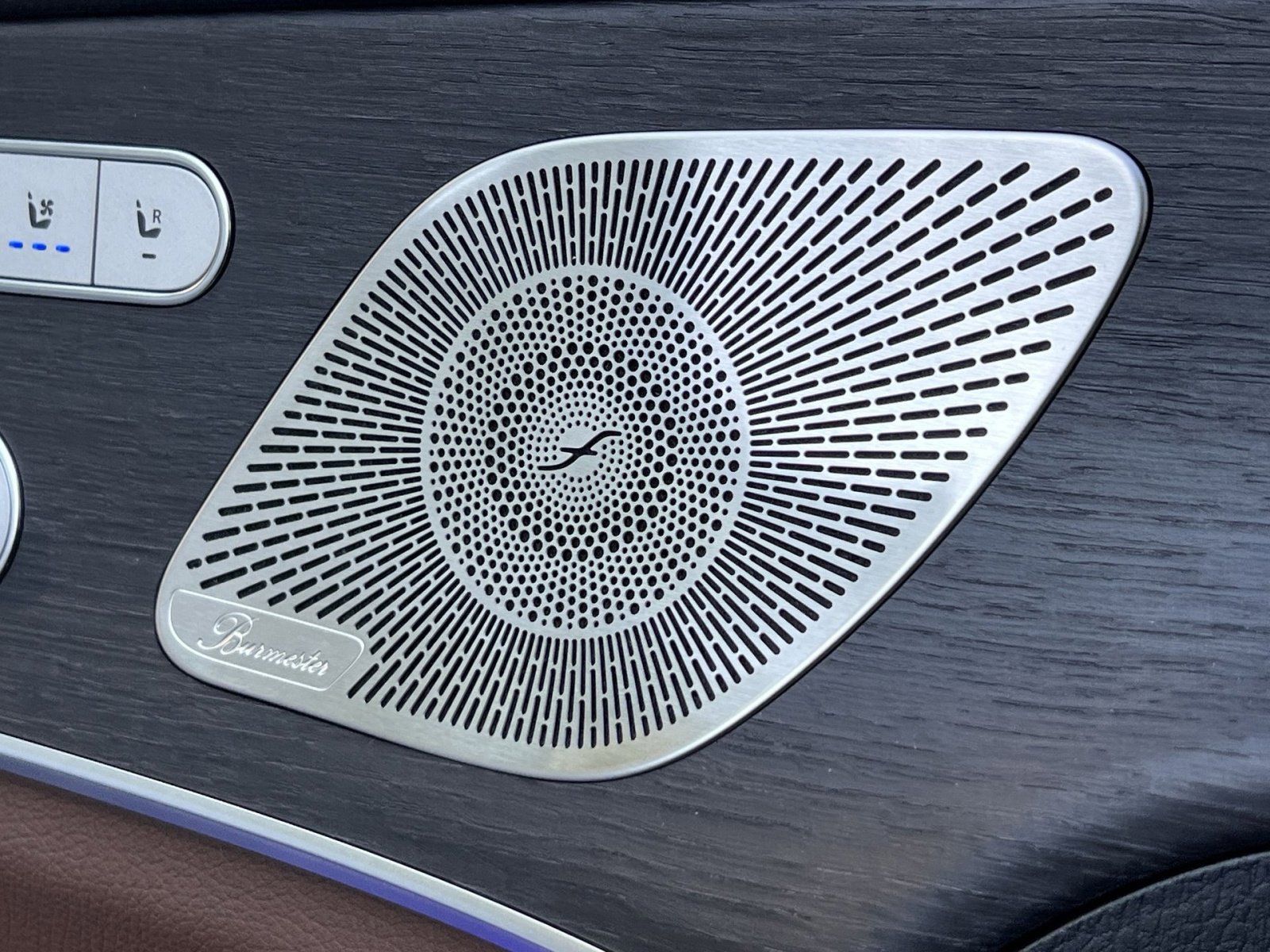 New 2026 Mercedes-Benz GLE 53 AMG 4MATIC Coupe image 37