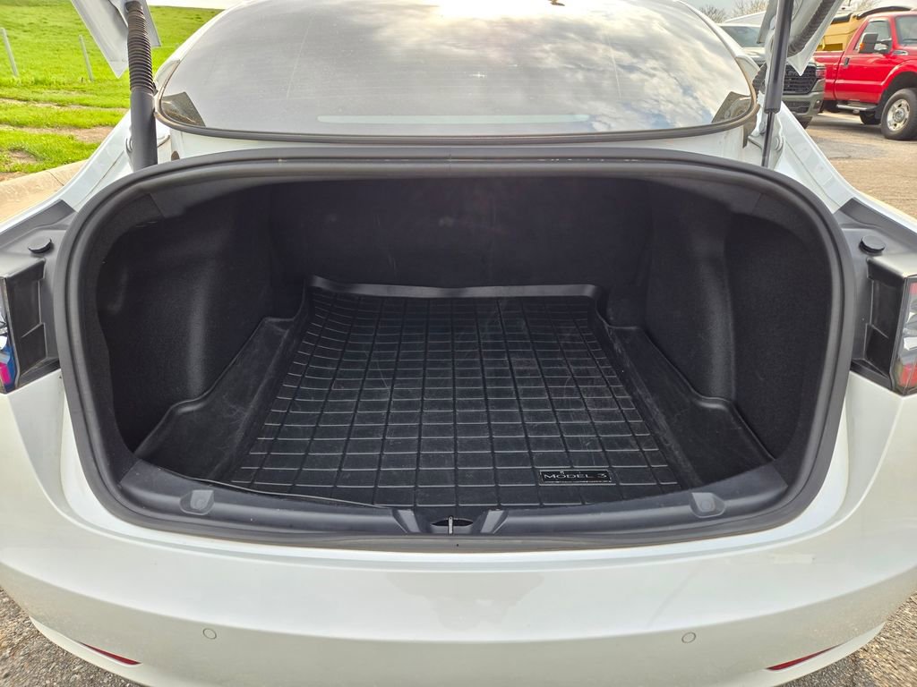 Used 2022 Tesla Model 3 Long Range AWD/4WD image 27