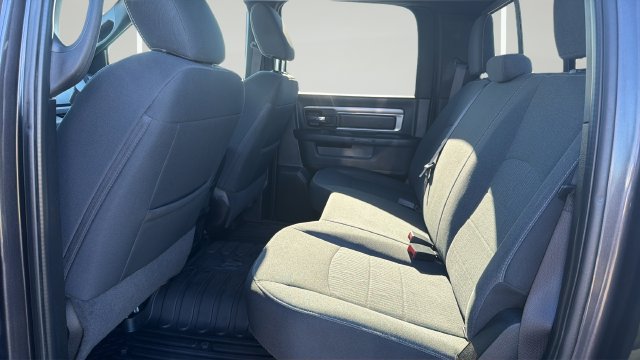 Used 2022 RAM 1500 Warlock AWD/4WD image 10