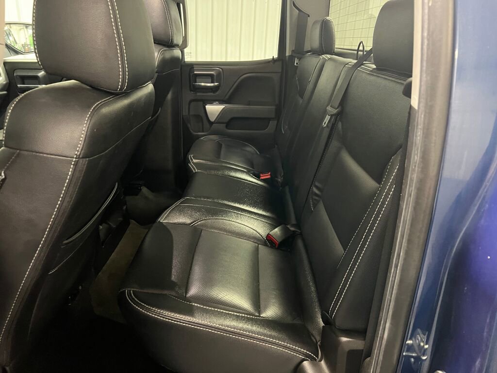 Used 2018 Chevrolet Silverado 1500 LT w/ All Star Edition image 6