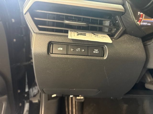 Used 2019 Nissan Altima 2.5 SR w/ SR Premium Package FWD image 23