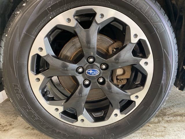 Used 2023 Subaru Crosstrek 2.0i Premium image 5