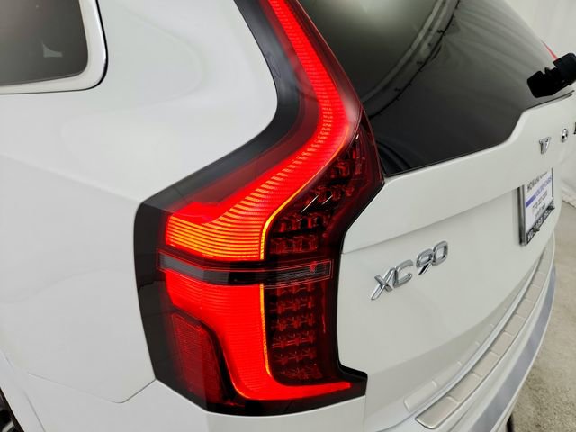 New 2025 Volvo XC90 B6 Plus w/ Protection Package Premier image 33
