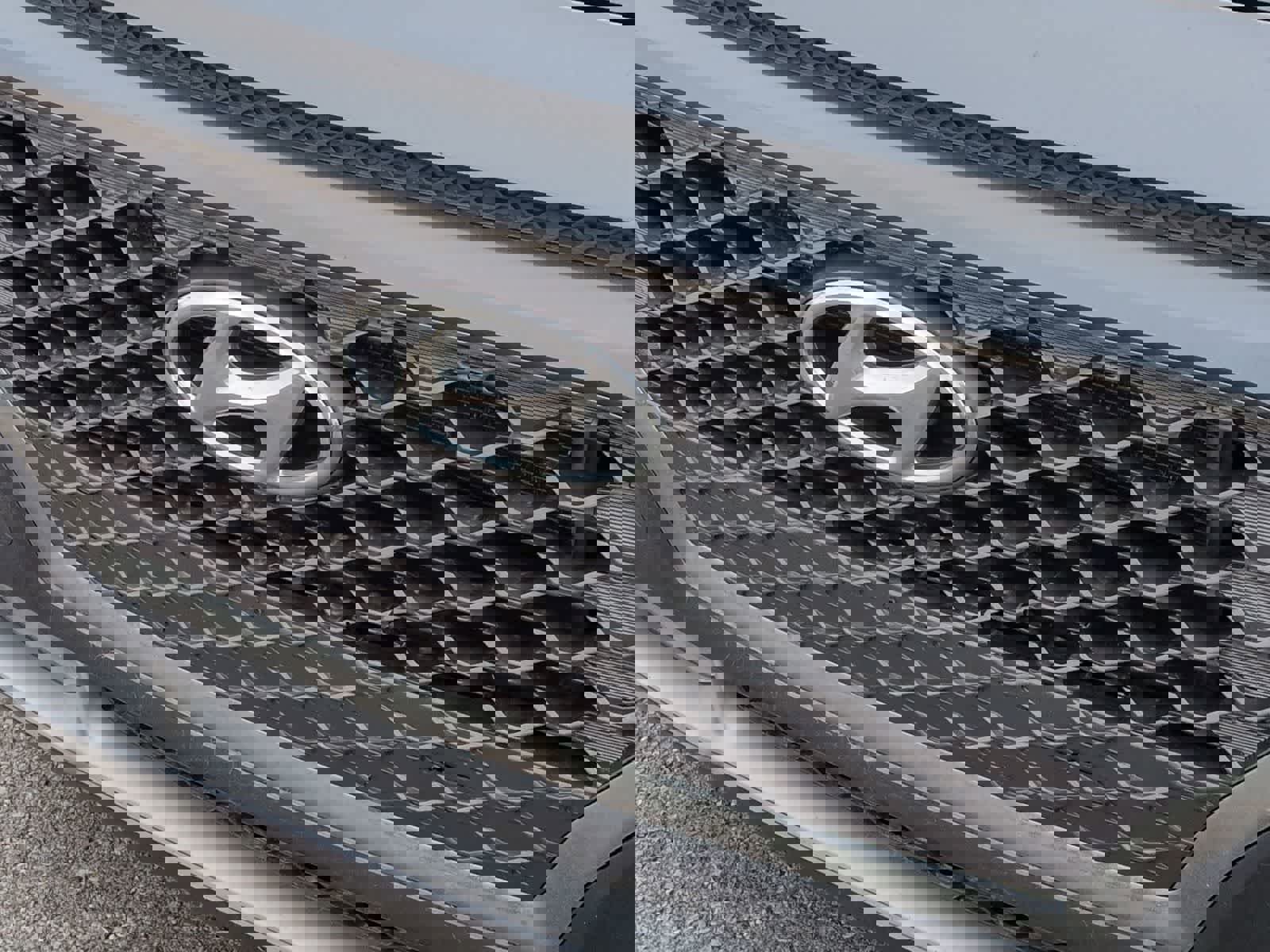 Used 2019 Hyundai Kona Limited image 12