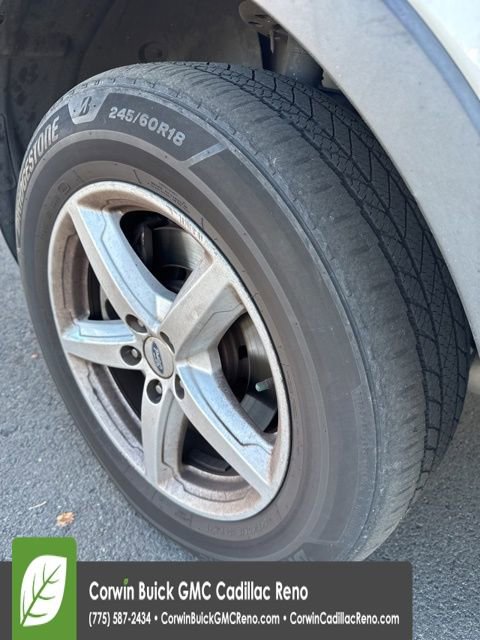 Used 2017 Ford Explorer XLT w/ Equipment Group 202A image 16