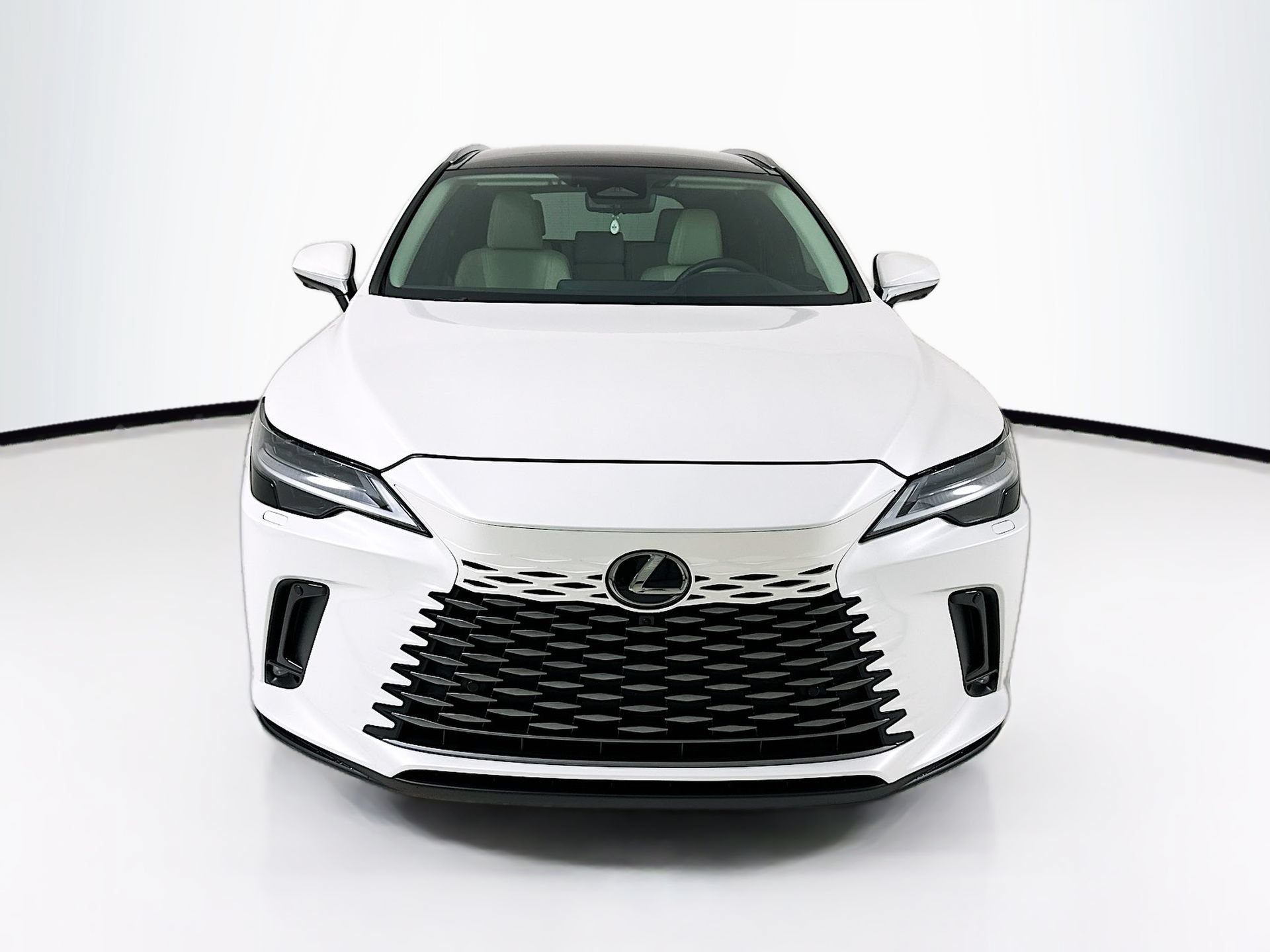 Used 2024 Lexus RX 350 w/ Convenience Package AWD/4WD image 2