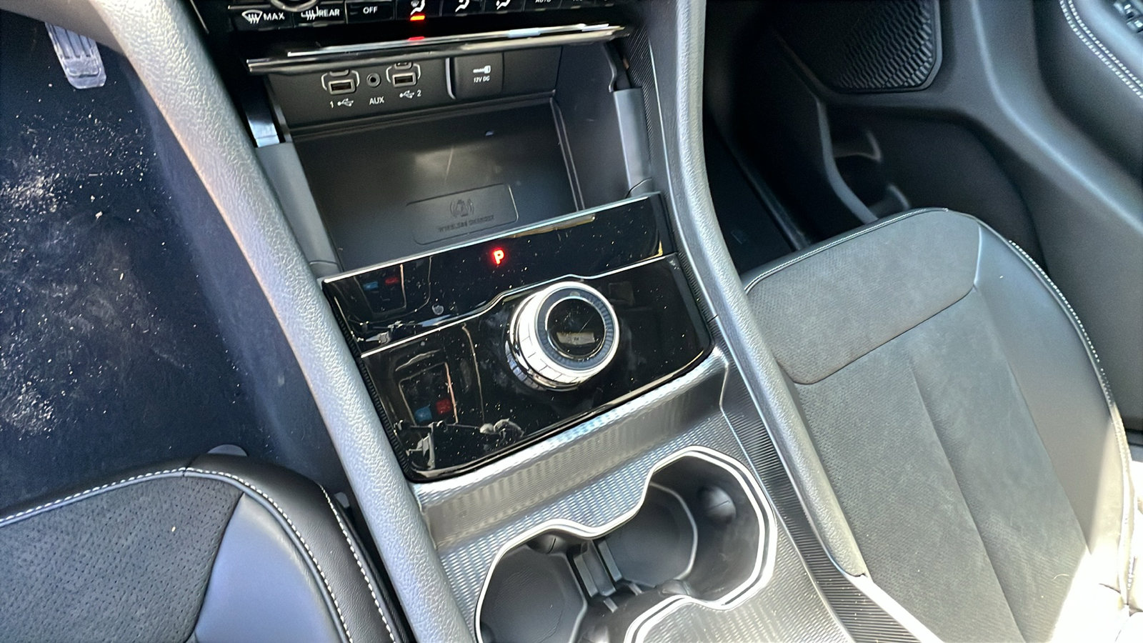 New 2025 Jeep Grand Cherokee 4WD image 25