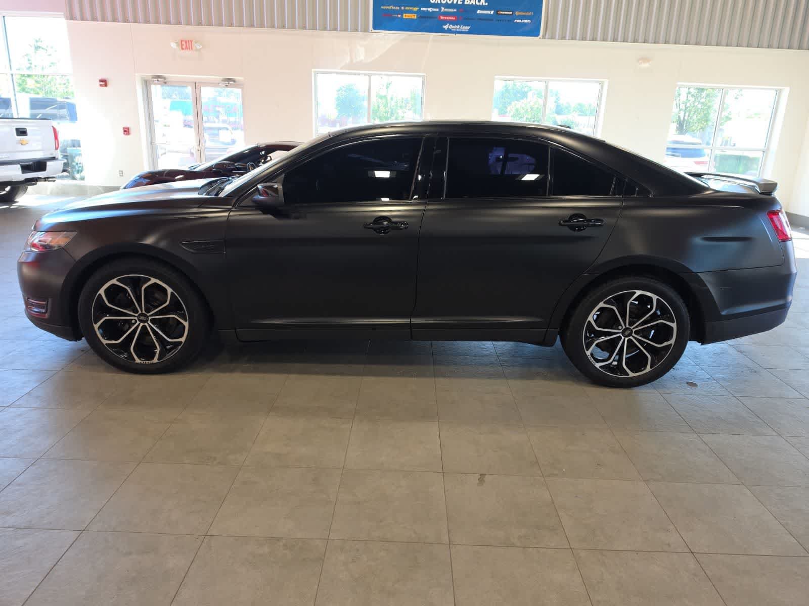 Used 2018 Ford Taurus SHO w/ Sho Performance Package AWD/4WD image 12