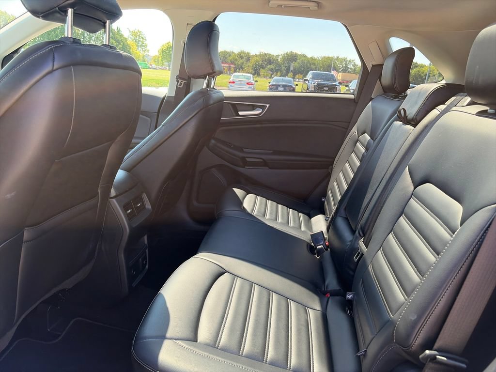 Used 2024 Ford Edge SEL w/ Convenience Package AWD/4WD image 23