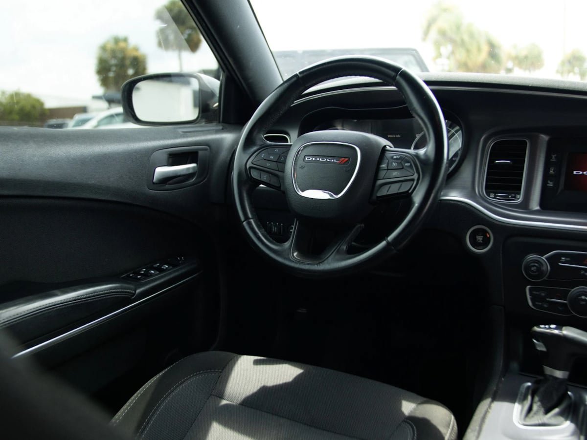 Used 2016 Dodge Charger SE w/ Popular Equipment Group RWD image 28