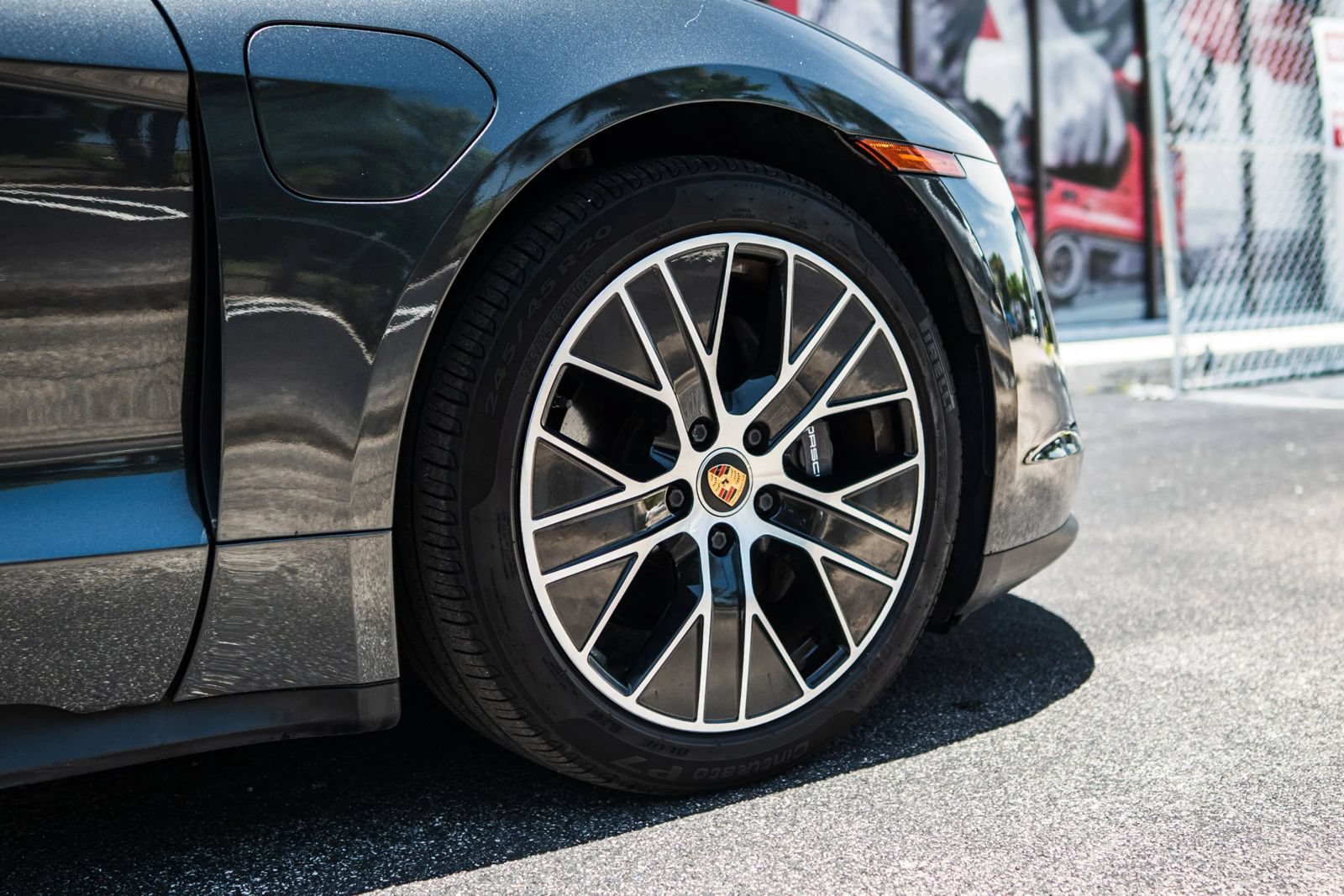 Used 2021 Porsche Taycan RWD image 4