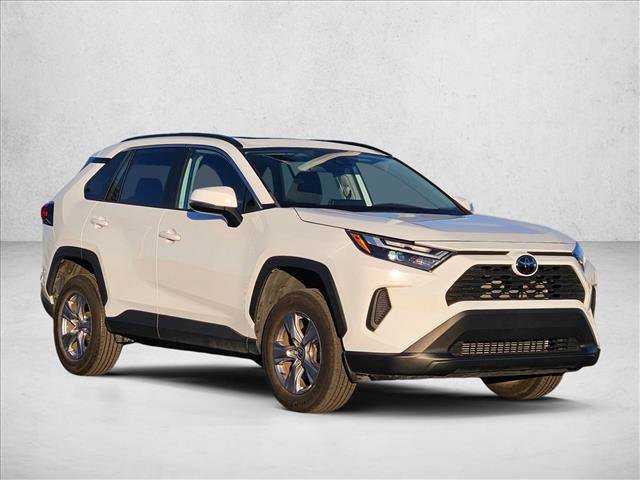 Used 2023 Toyota RAV4 XLE image 3