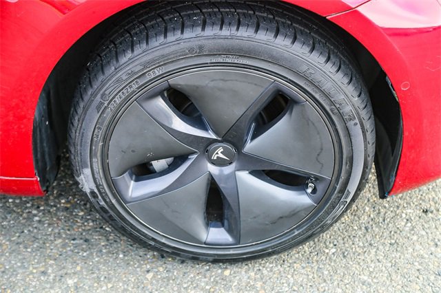 Used 2019 Tesla Model 3 Standard Range Plus image 12