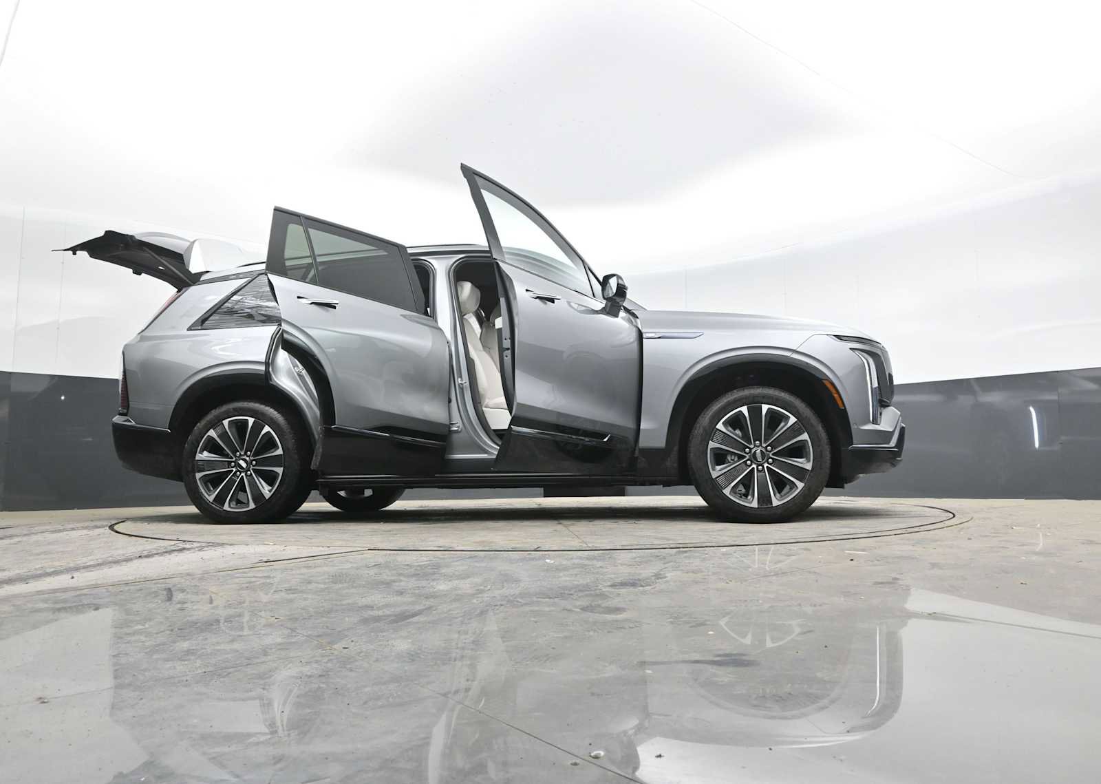 New 2026 Cadillac Vistiq Sport image 43