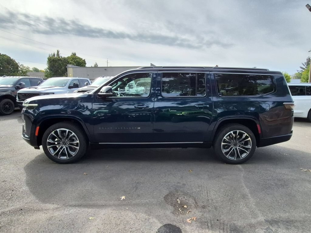 New 2026 Jeep Grand Wagoneer L Summit AWD/4WD image 4