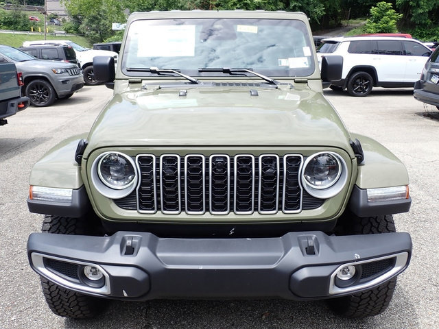 New 2026 Jeep Wrangler Unlimited Sahara AWD/4WD image 11