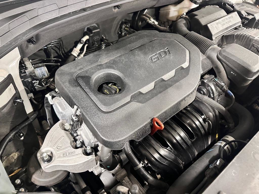 Used 2020 Hyundai Santa Fe SE FWD image 34