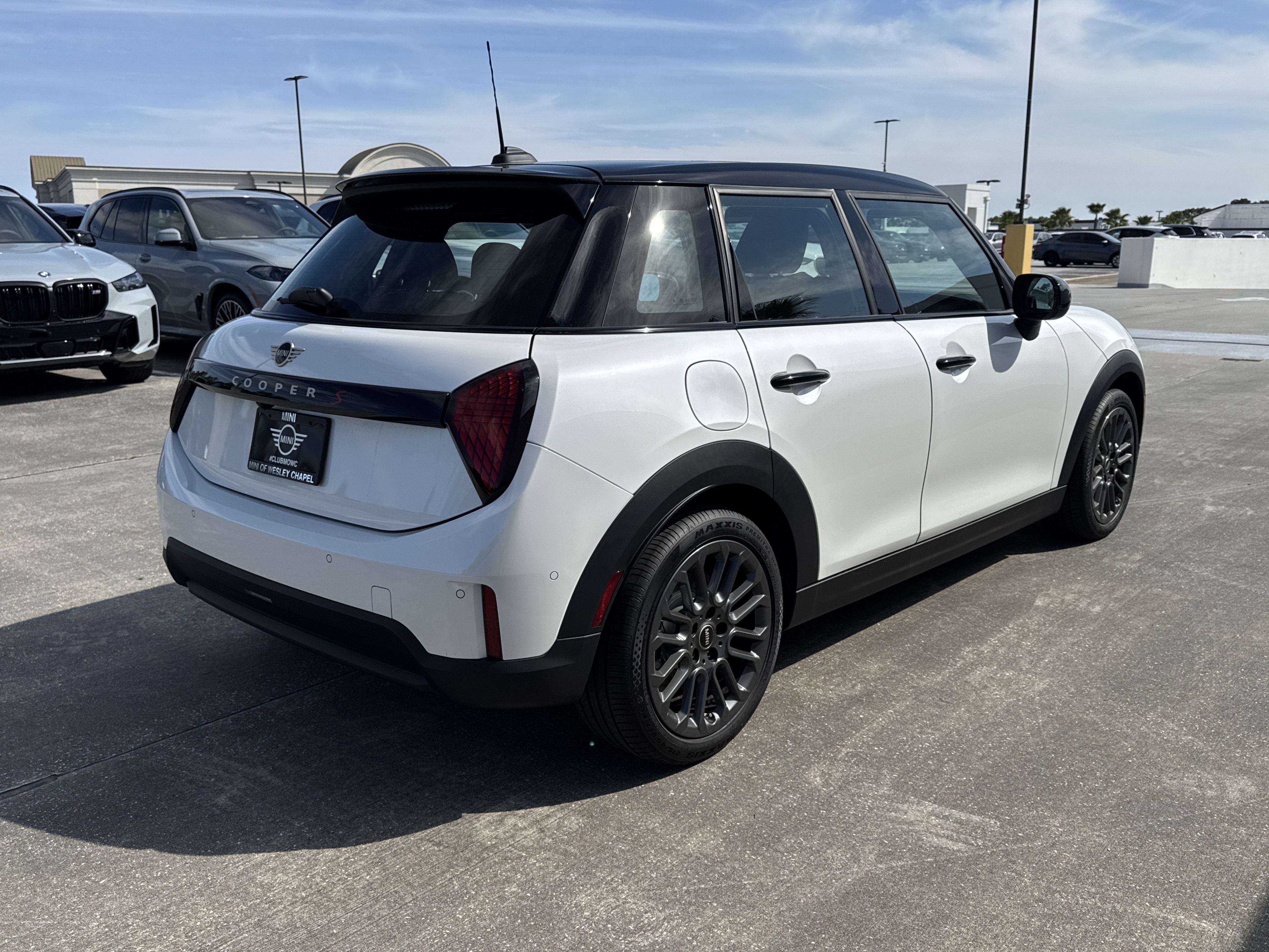 New 2026 MINI Cooper S image 7