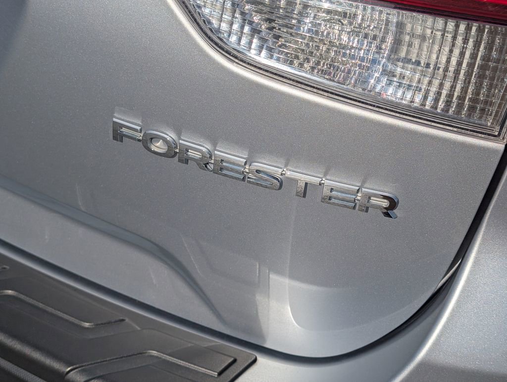 Used 2019 Subaru Forester Premium image 27