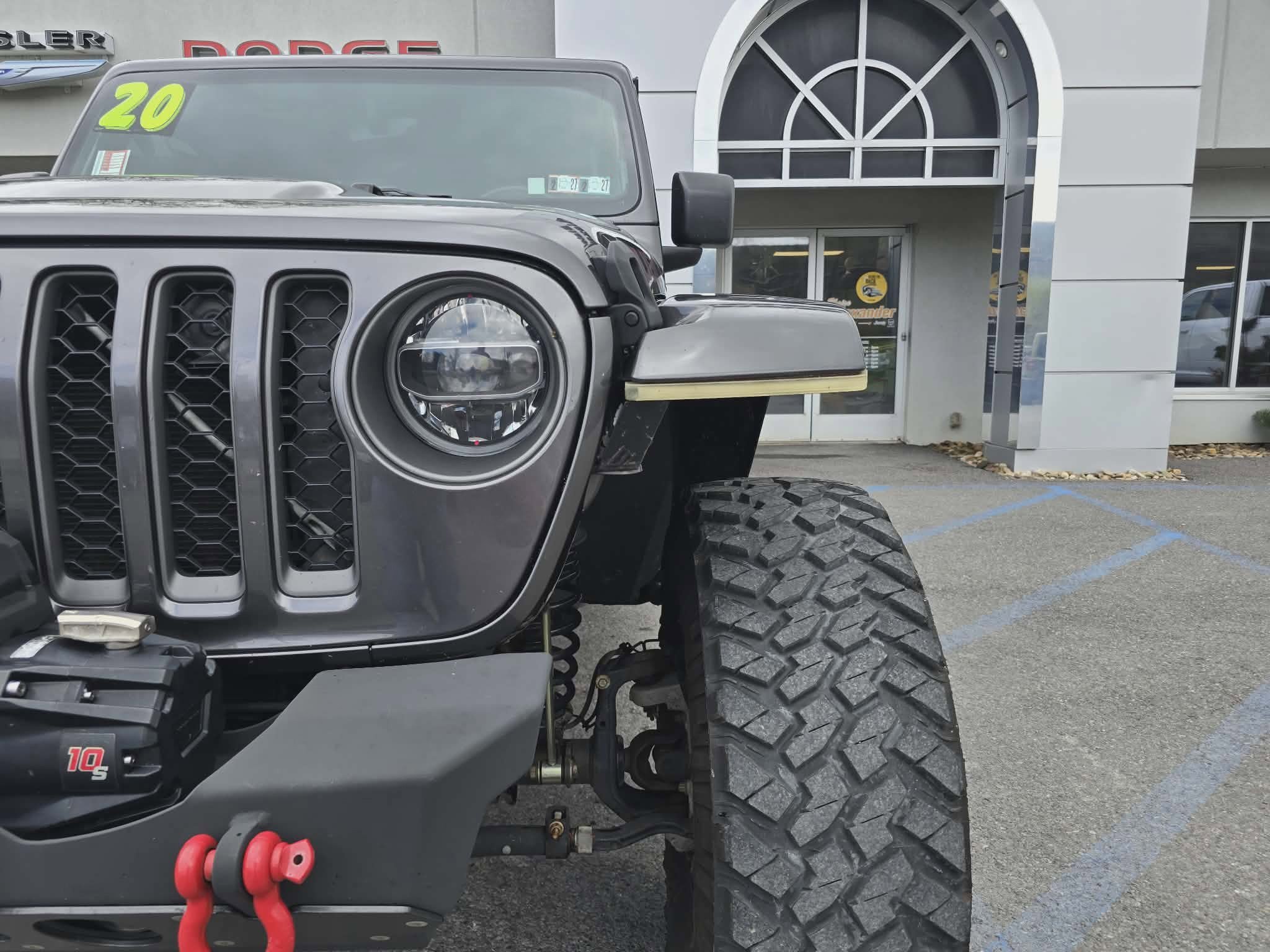 Used 2020 Jeep Gladiator Rubicon image 9