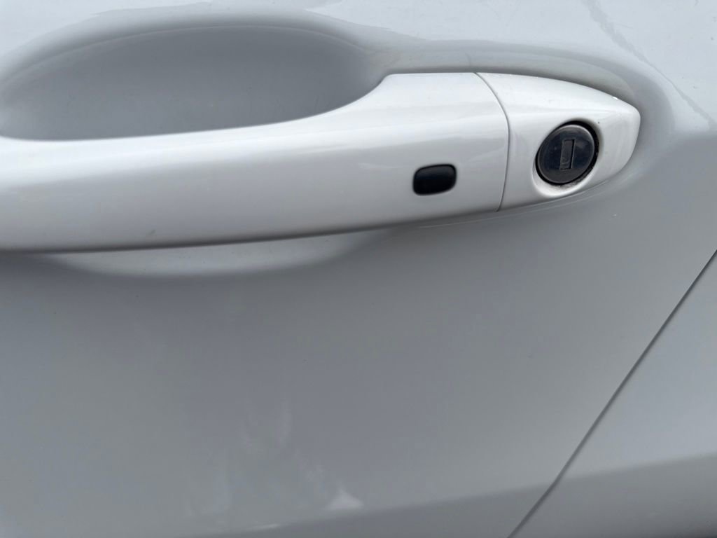 Certified 2022 Jeep Compass Limited image 10