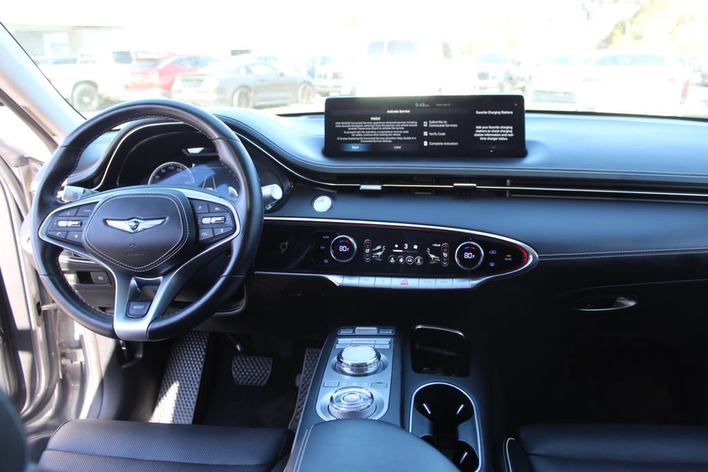 Used 2023 Genesis Electrified GV70 Advanced w/ Prestige Package image 19