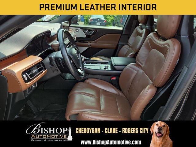 Used 2023 Lincoln Aviator Reserve w/ Equipment Group 201A AWD/4WD image 6