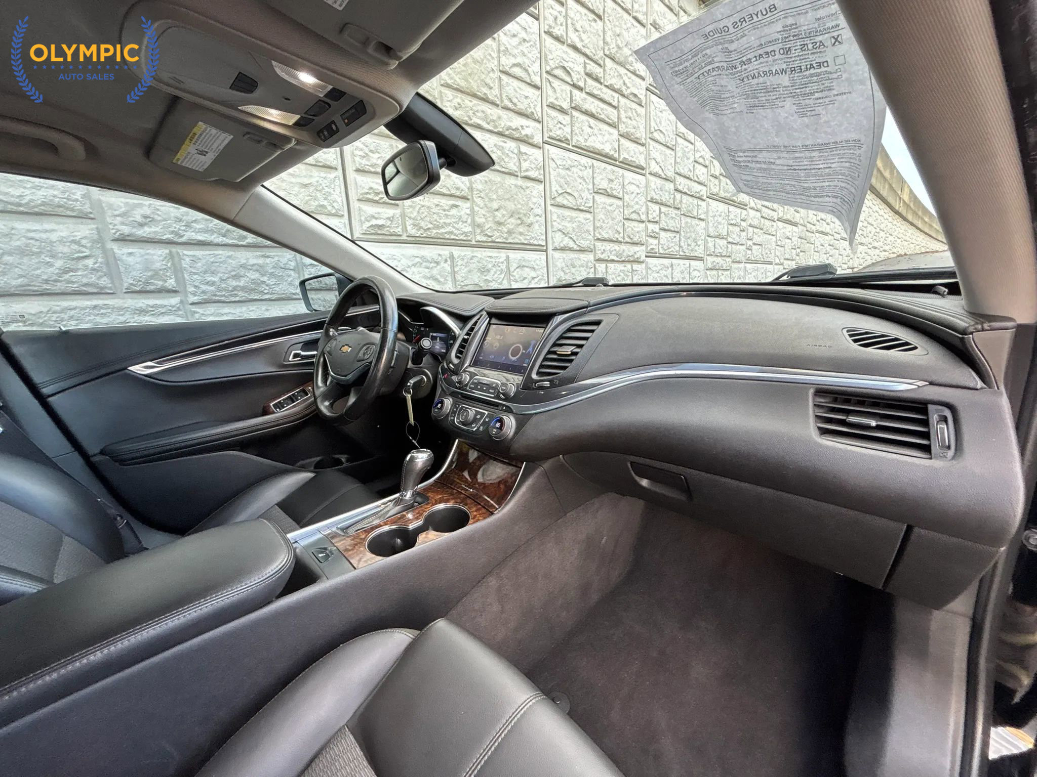 Used 2014 Chevrolet Impala LT w/ Convenience Package image 17