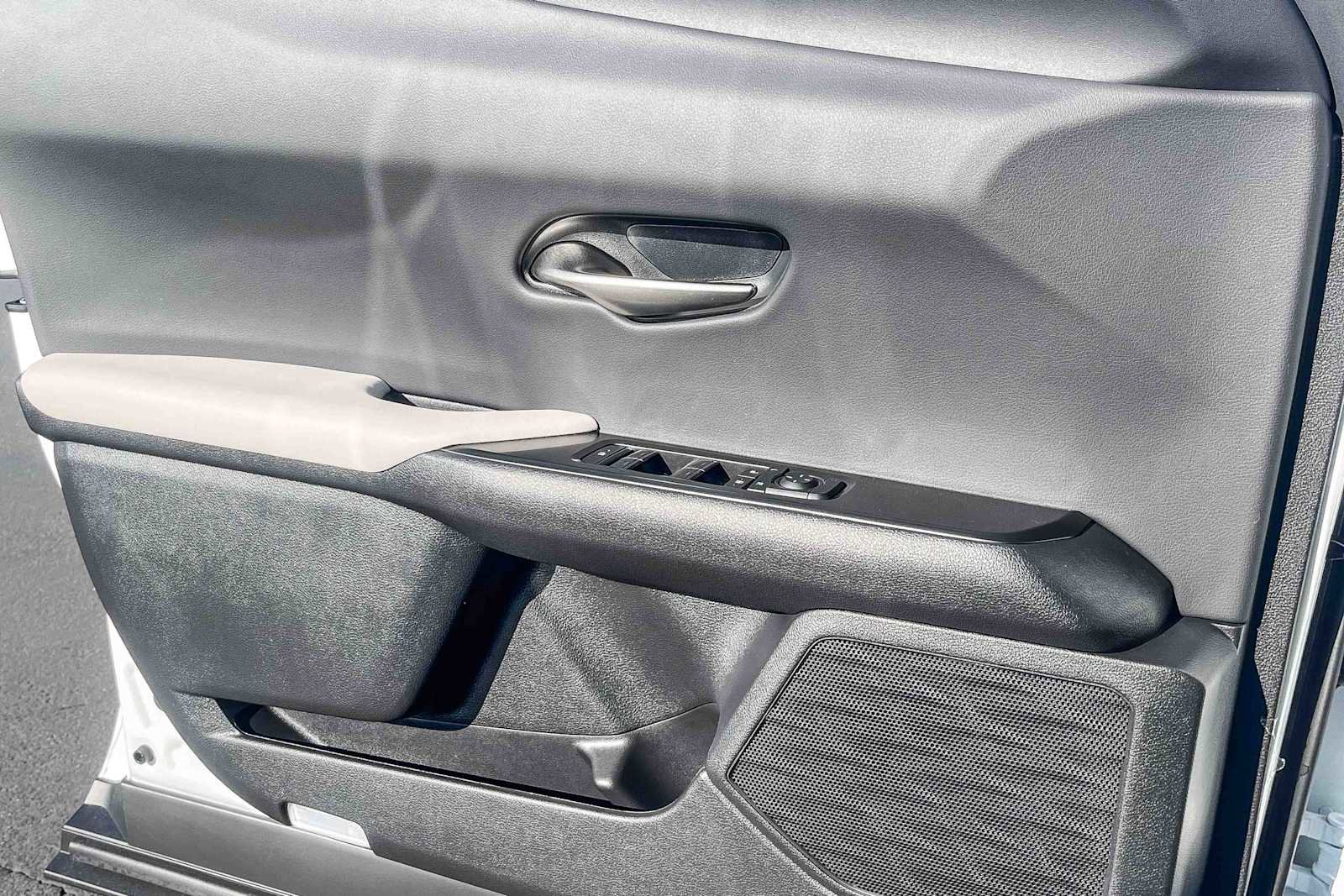 New 2025 Lexus UX 300h AWD image 21