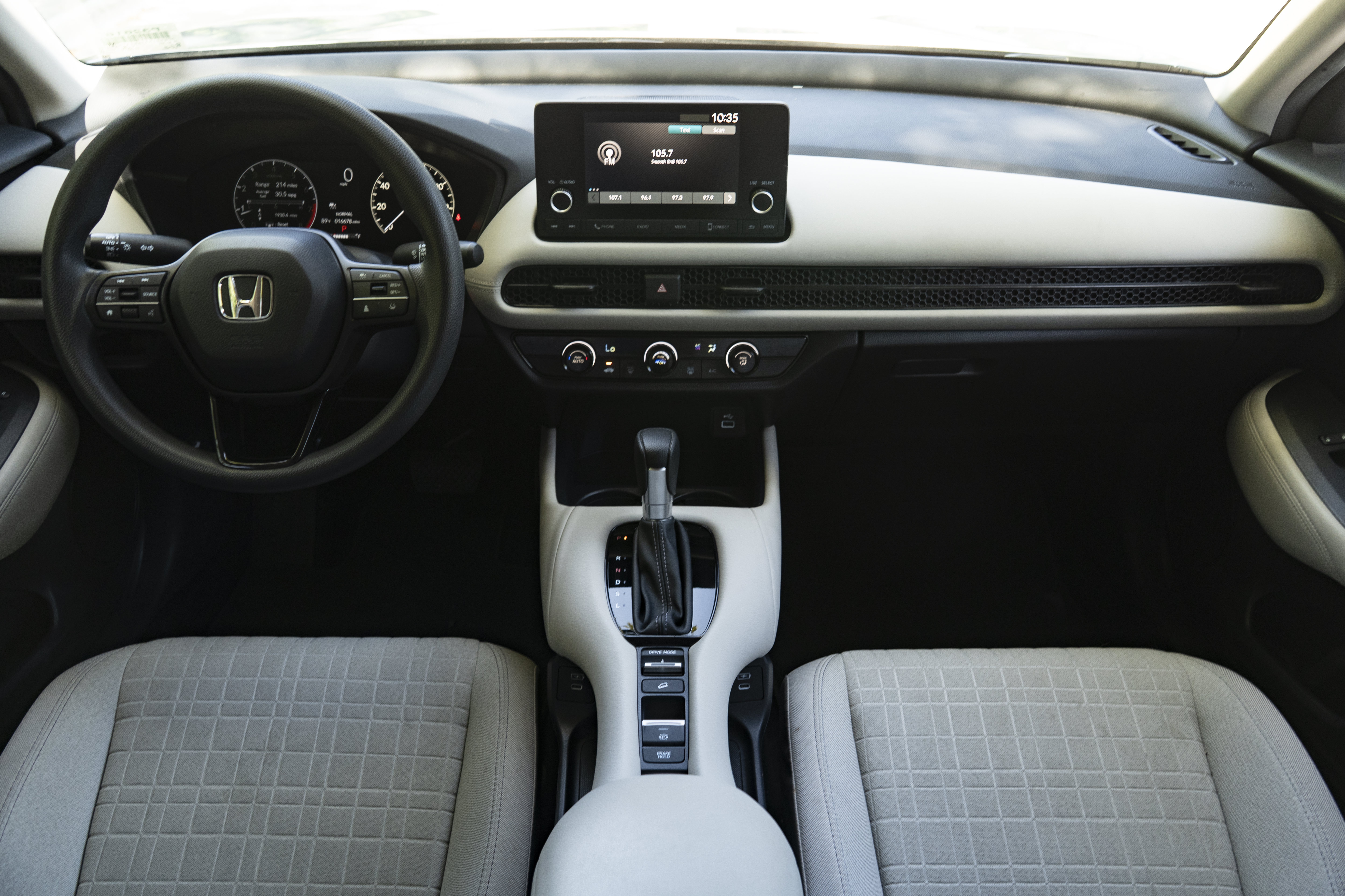 Certified 2024 Honda HR-V LX image 26