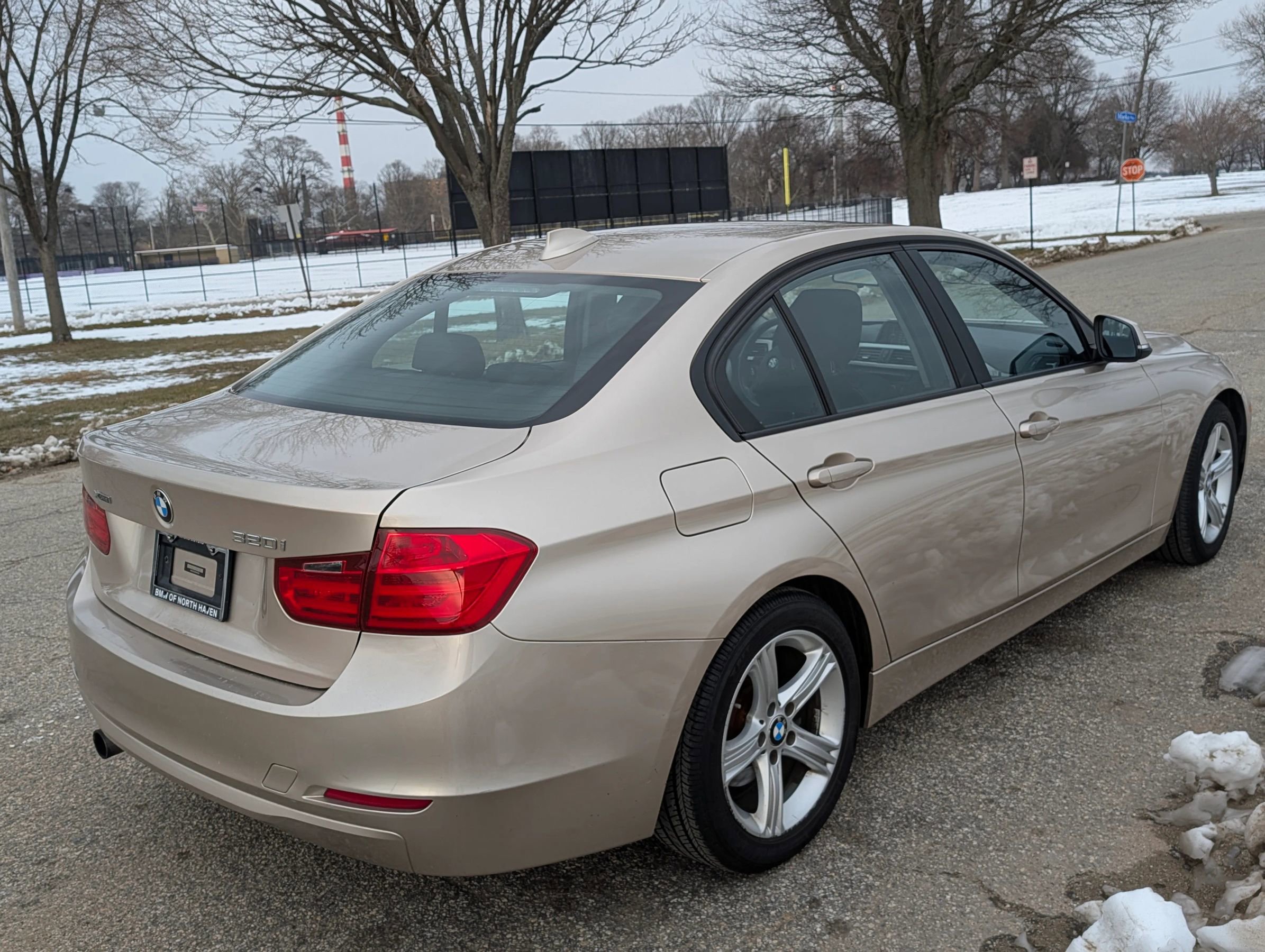Used 2013 BMW 320i xDrive Sedan image 6