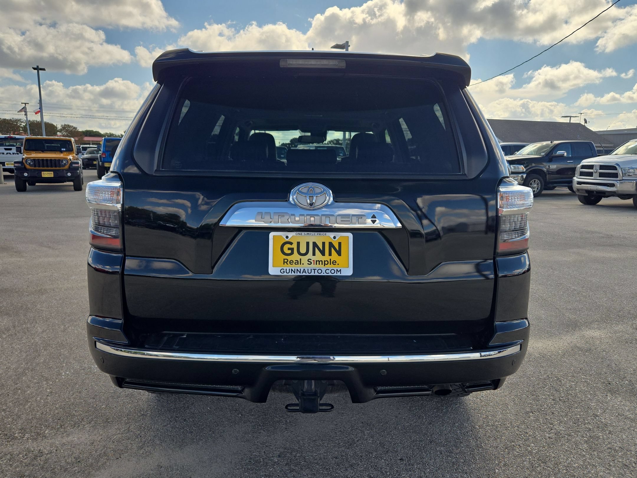 Used 2024 Toyota 4Runner Limited AWD/4WD image 4