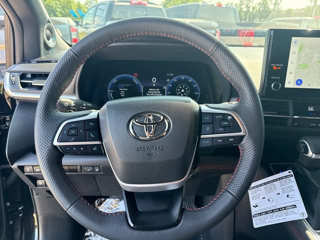 Used 2025 Toyota Sienna XSE w/ XSE Plus Package AWD/4WD image 16