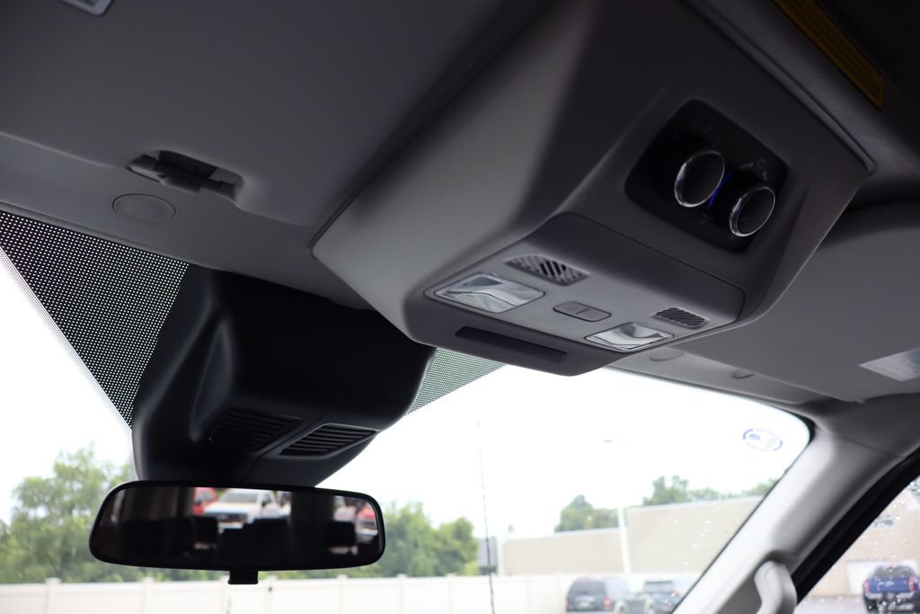 New 2026 Ford Transit 350 XL RWD image 27