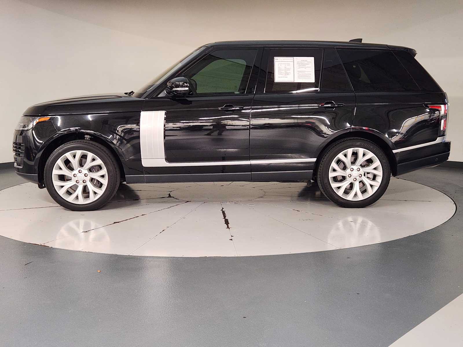 Used 2021 Land Rover Range Rover Westminster Edition AWD/4WD image 5