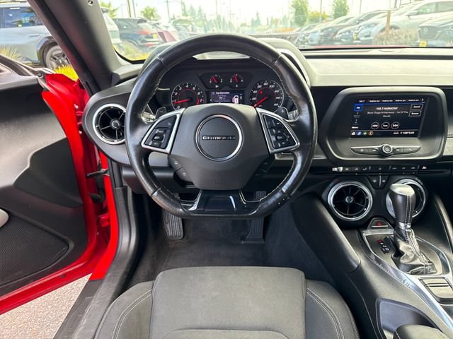 Used 2020 Chevrolet Camaro LT RWD image 43