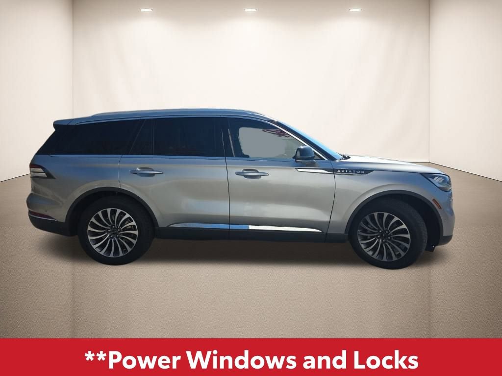 Used 2021 Lincoln Aviator Reserve w/ Equipment Group 201A image 8