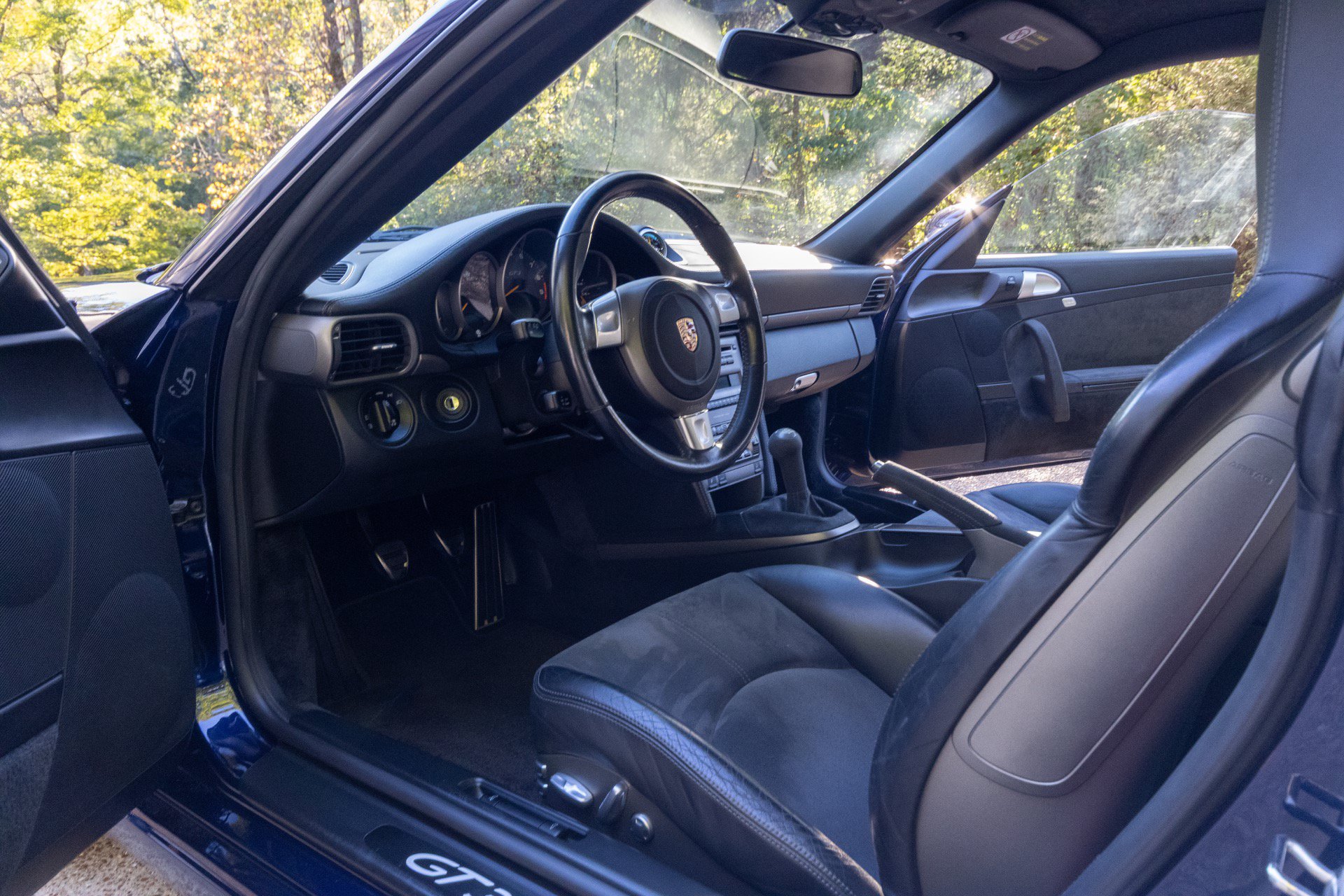 Used 2007 Porsche 911 GT3 RWD image 58