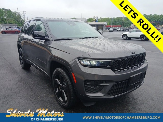 Certified 2023 Jeep Grand Cherokee Altitude image 7